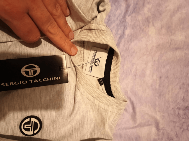 Ensemble de sport gris pour enfant