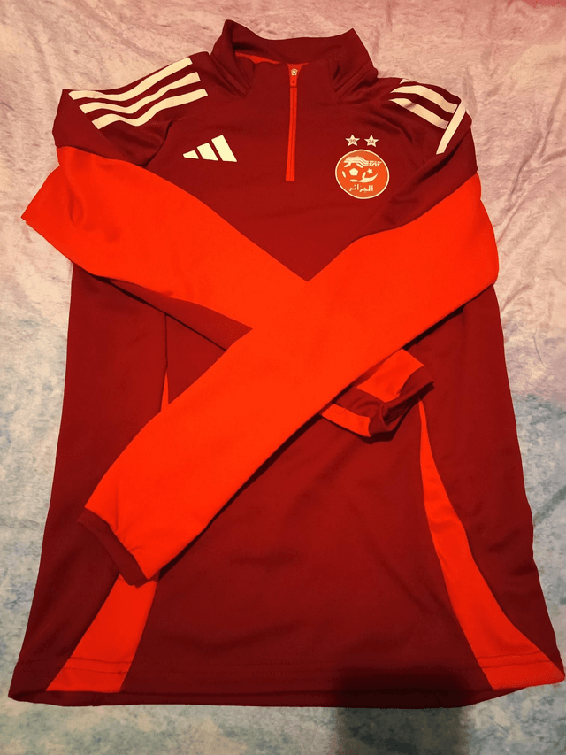 Ensemble de survêtement rouge pour enfant