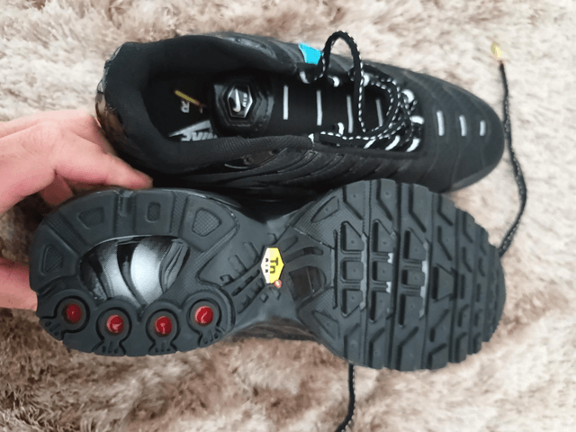 Tn full black pour enfant - Pointure 38