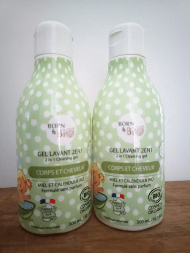 Lot de 2 bouteilles de gel lavant 2en1