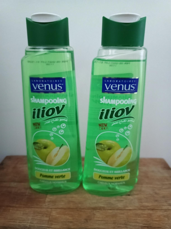 Lot de 2 bouteilles de shampoing Iliov by Venus