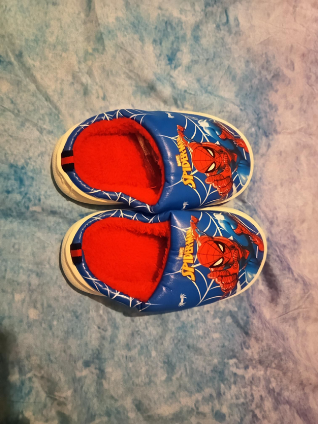 Pantoufle pour enfant - Pointure 28-29