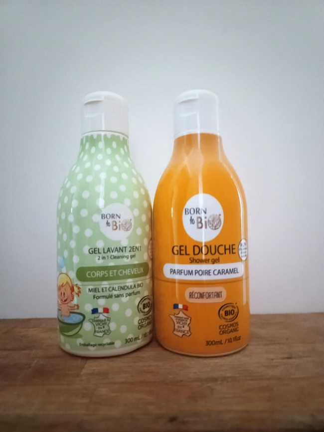 Lot de 2 bouteilles de gels douche bio