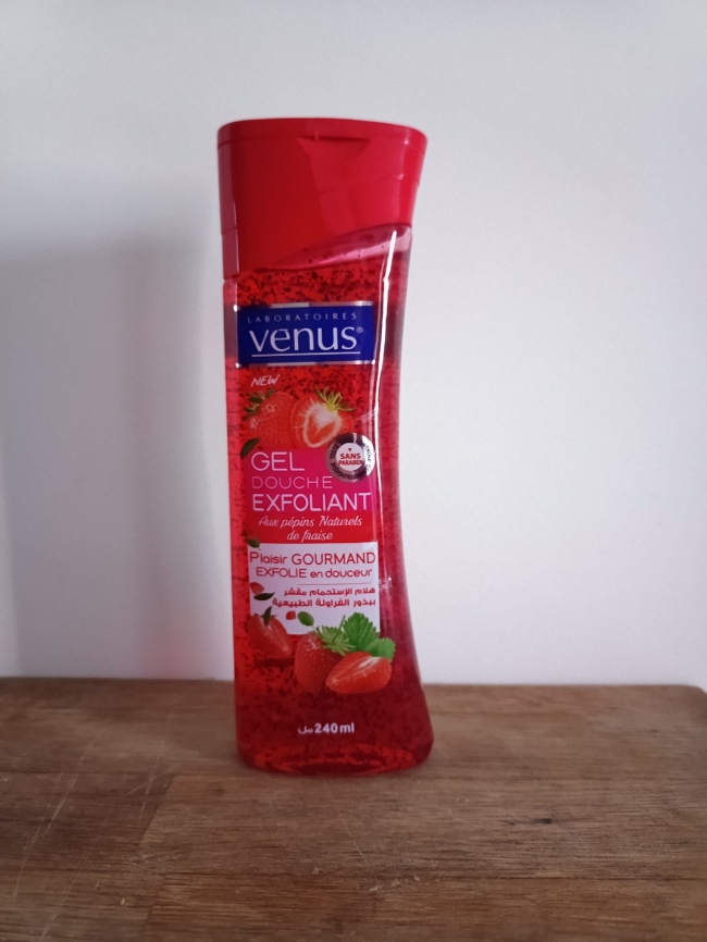 Gel douche Fraise by Venus© made in Algérie.