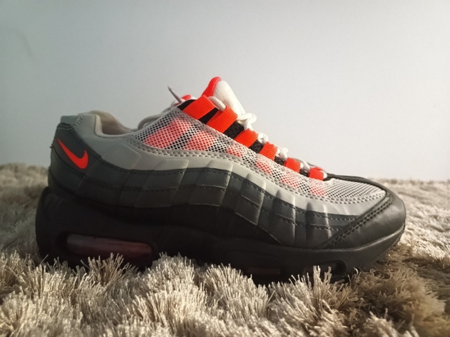 Chaussure Nike airMax pour enfant - Pointure 39