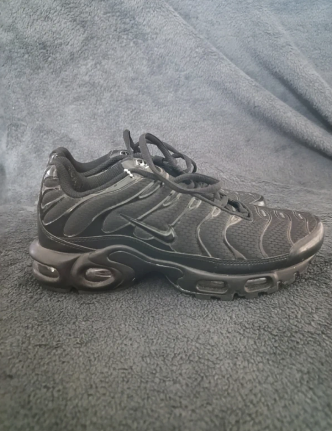 TN full black pour enfant - Pointure 39