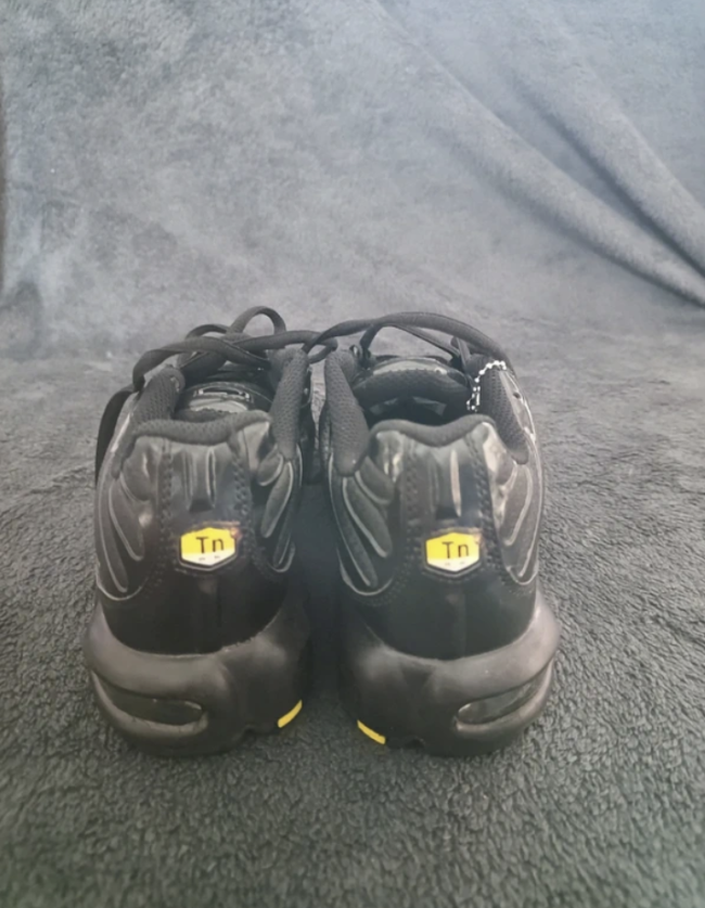 TN full black pour enfant - Pointure 39