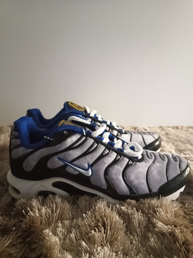 Tn grise, noir et blanche pour enfant - Pointure 37